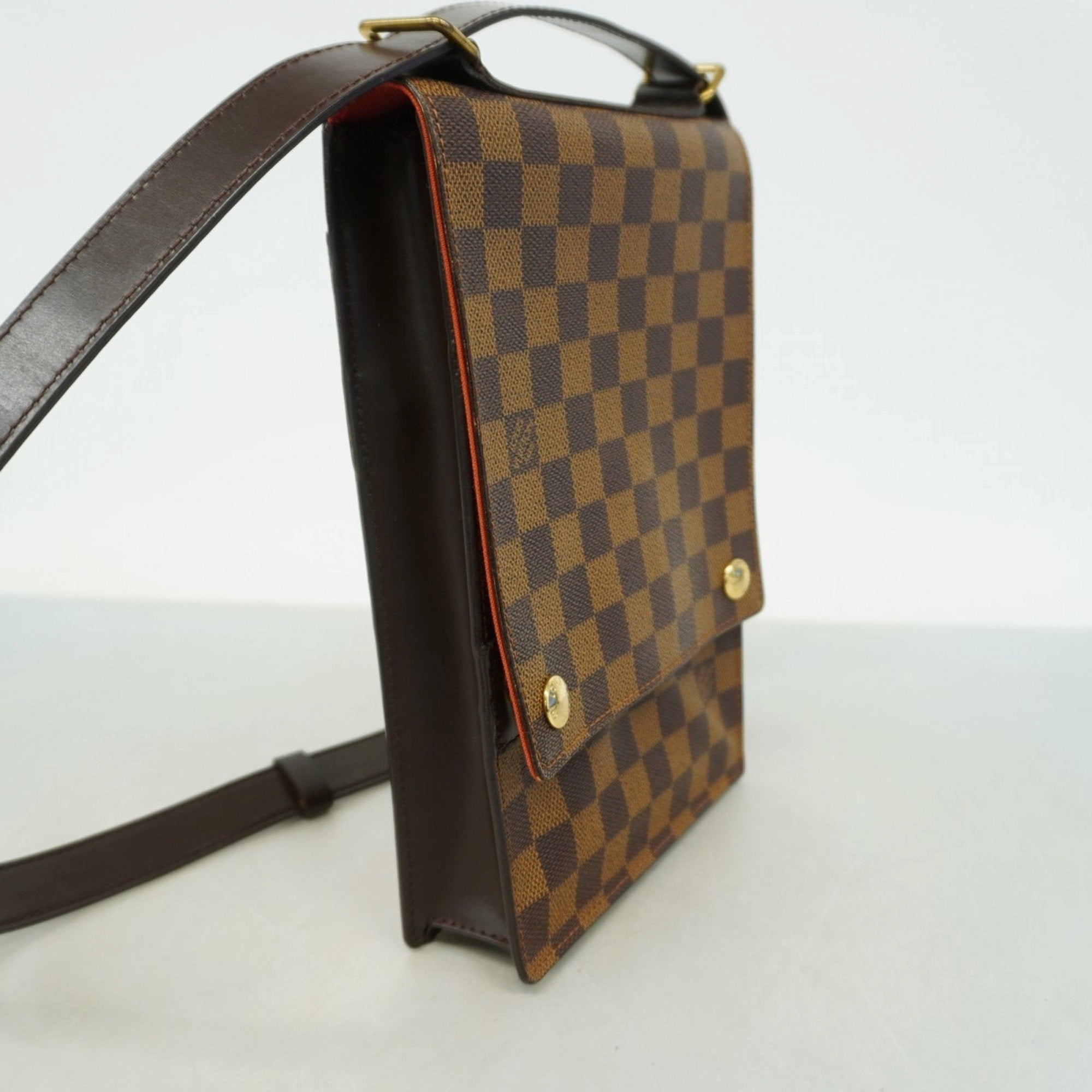 Louis Vuitton Shoulder Bag (Pre-Owned)