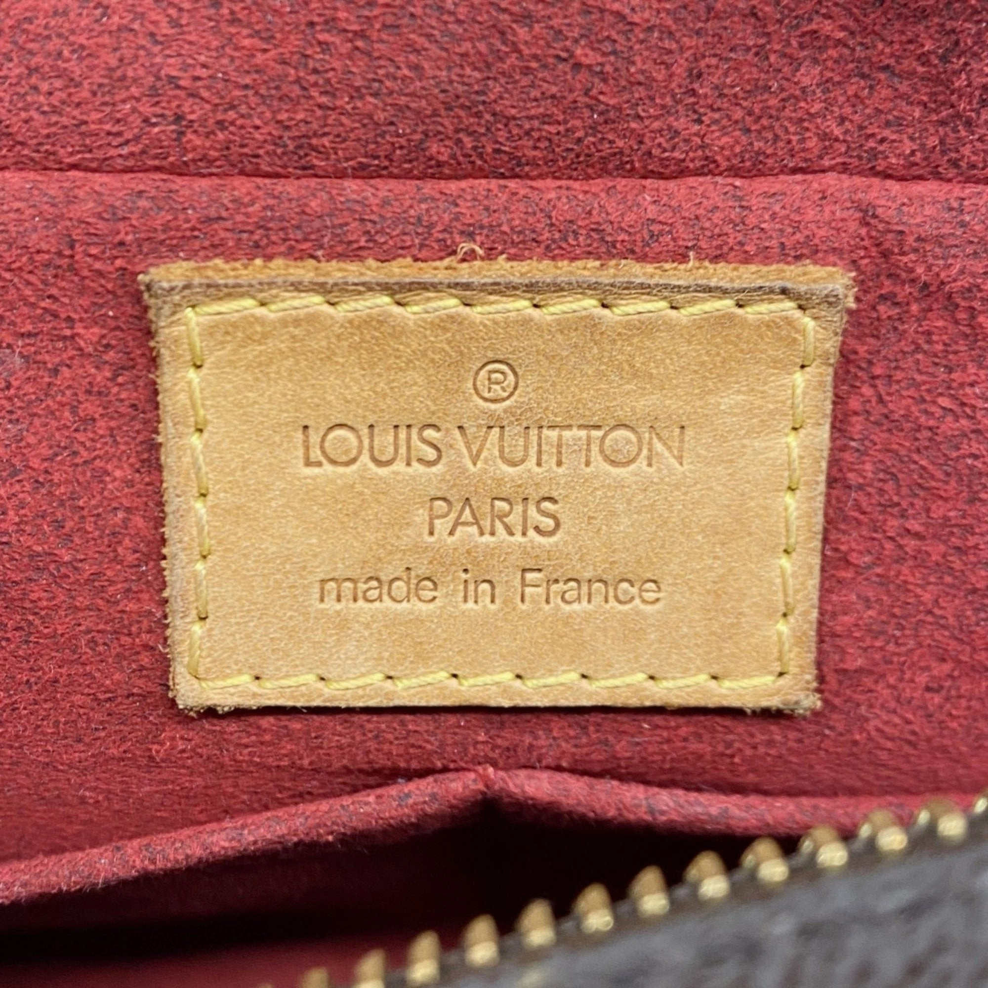 Louis Vuitton Shoulder Bag (Pre-Owned)