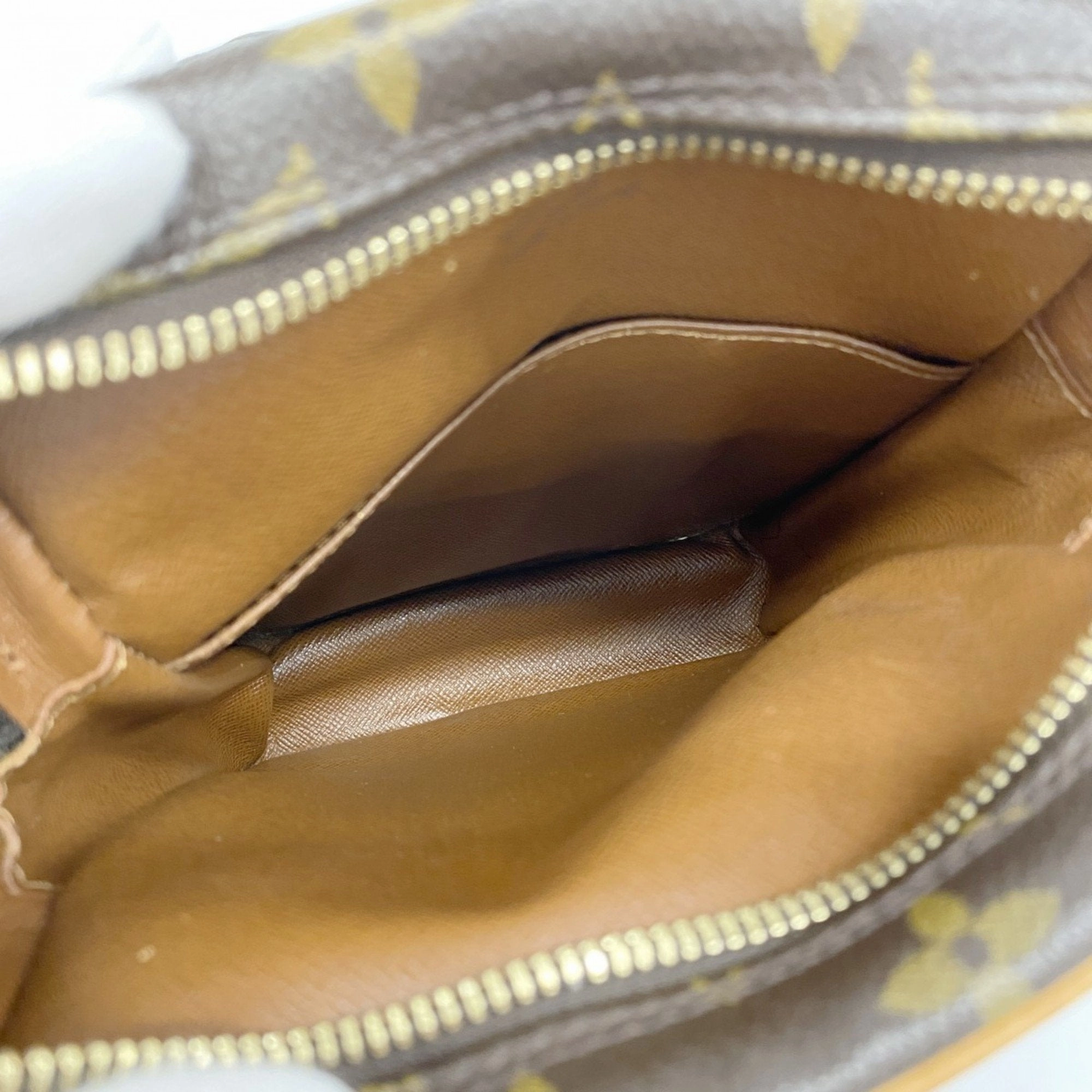 Louis Vuitton Shoulder Bag (Pre-Owned)