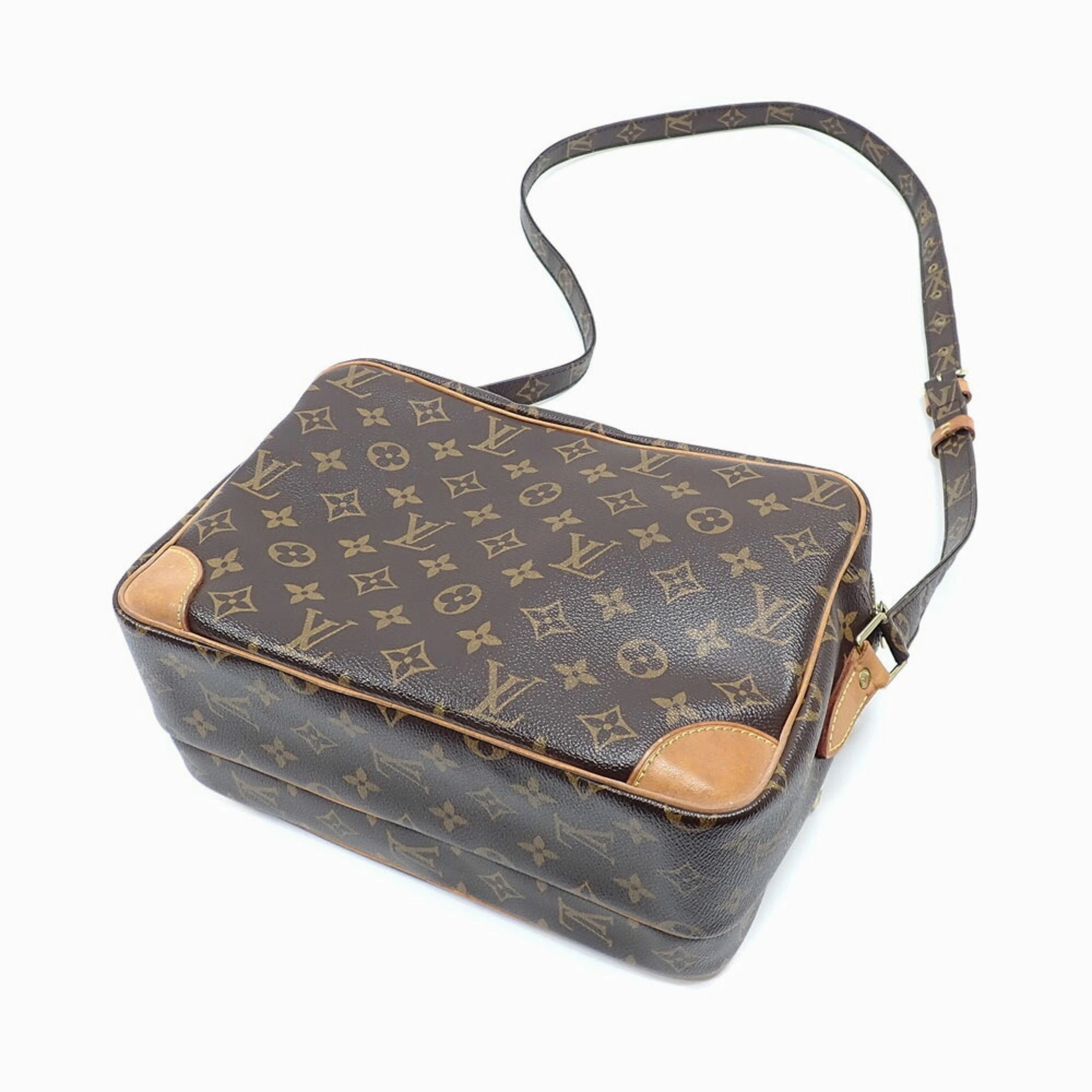 Louis Vuitton  Shoulder Bag (Pre-Owned)