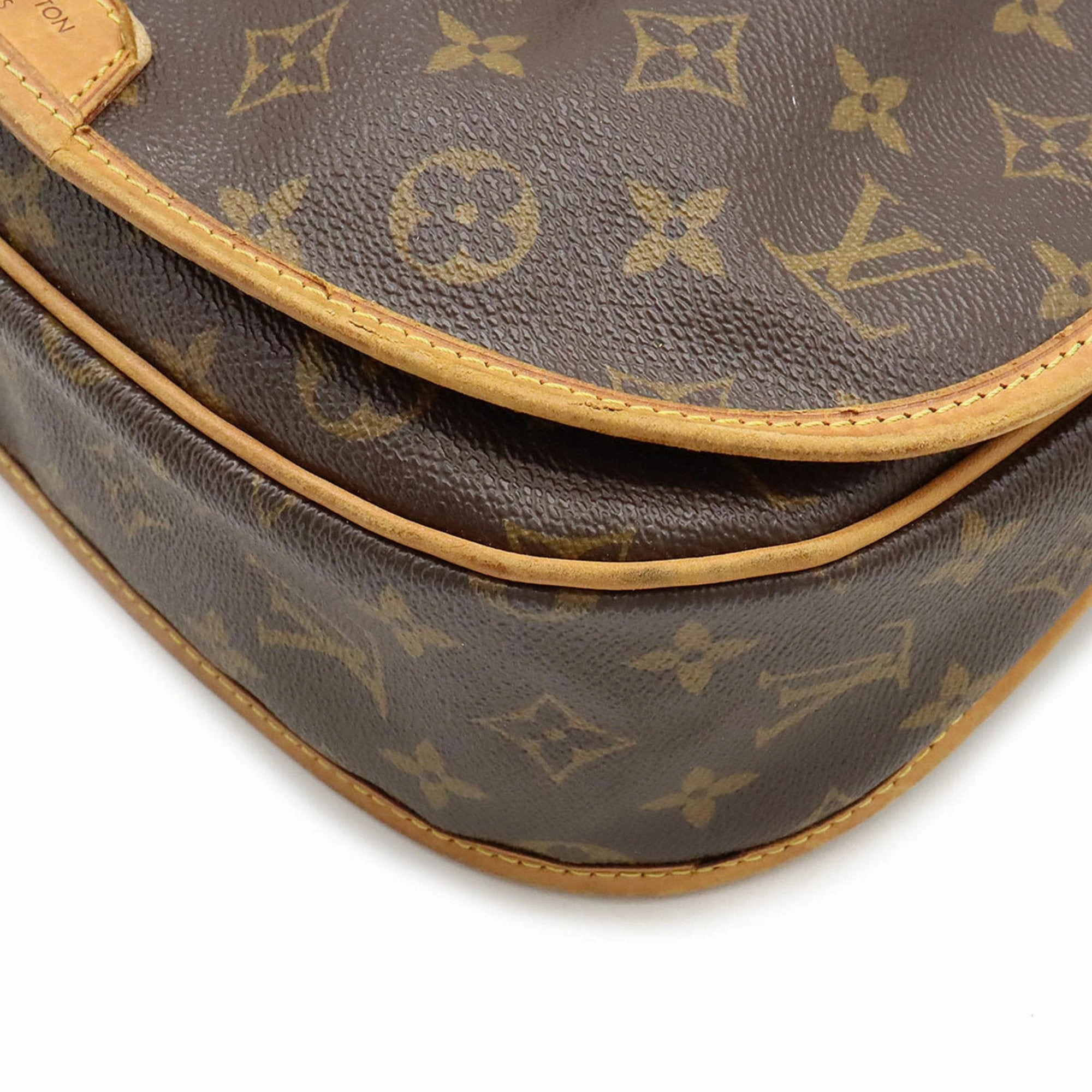 Louis Vuitton  Shoulder Bag (Pre-Owned)