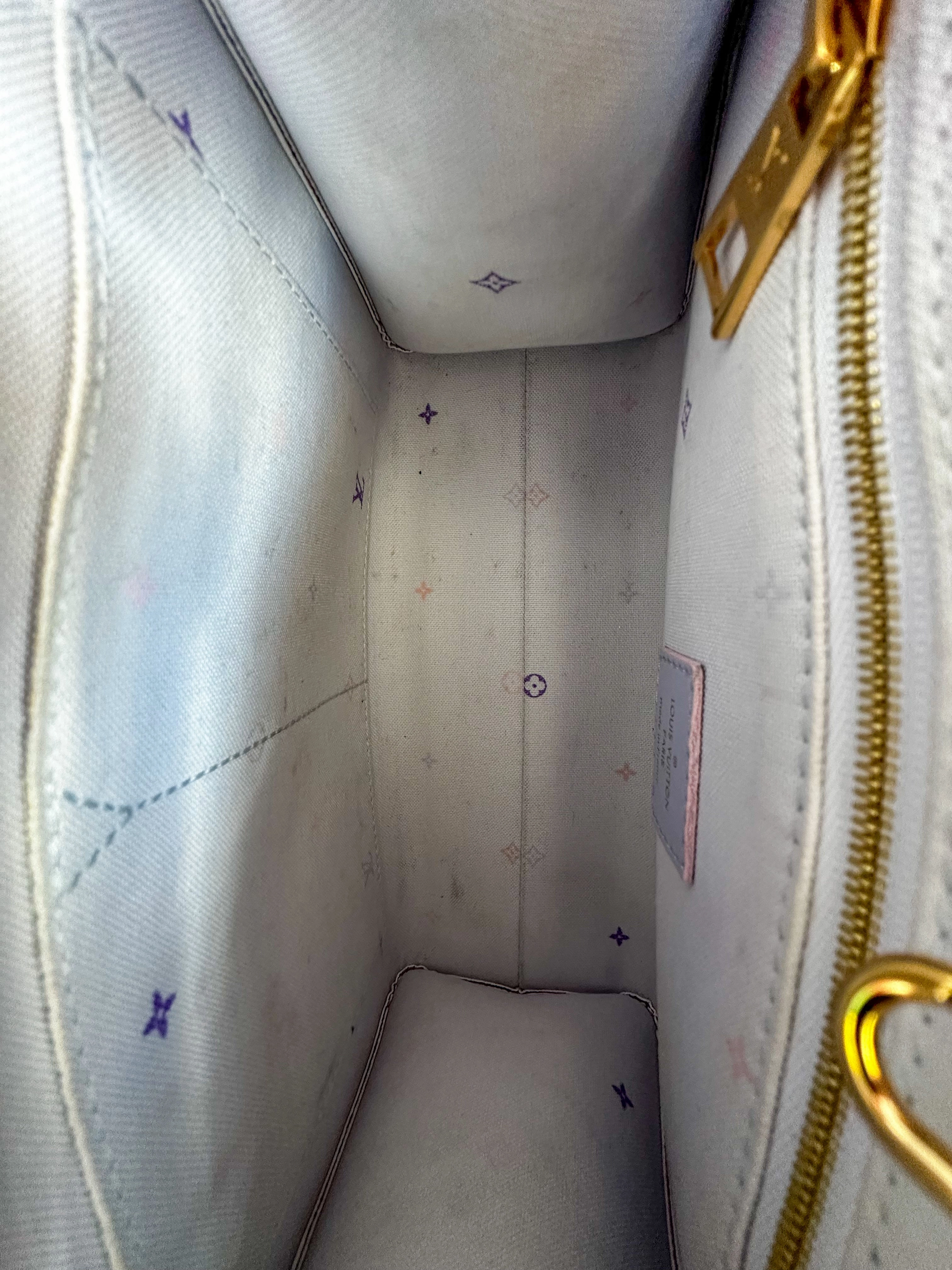 Louis Vuitton Sunrise Pastel OnTheGo PM