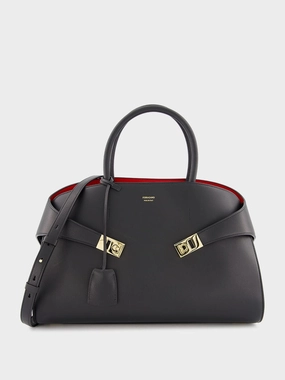 Medium Hug Handbag