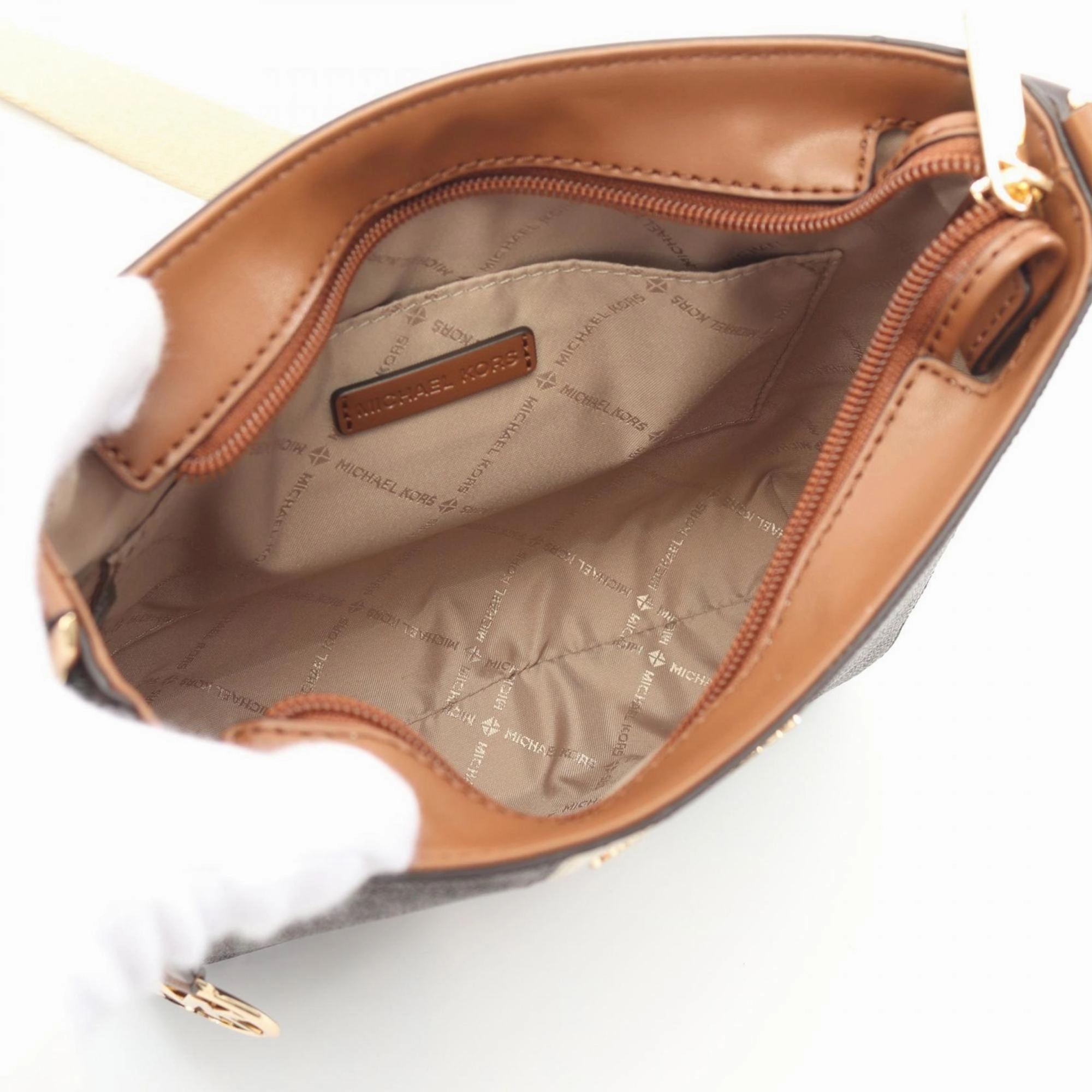 Michael Kors  Coated Canvas Leather Shoulder Bag Weekend Bag (Pre-Owned)