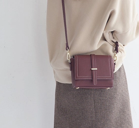 Minimalist Leather Womens Stylish Small Shoulder Bag Crossbody Purse for Women