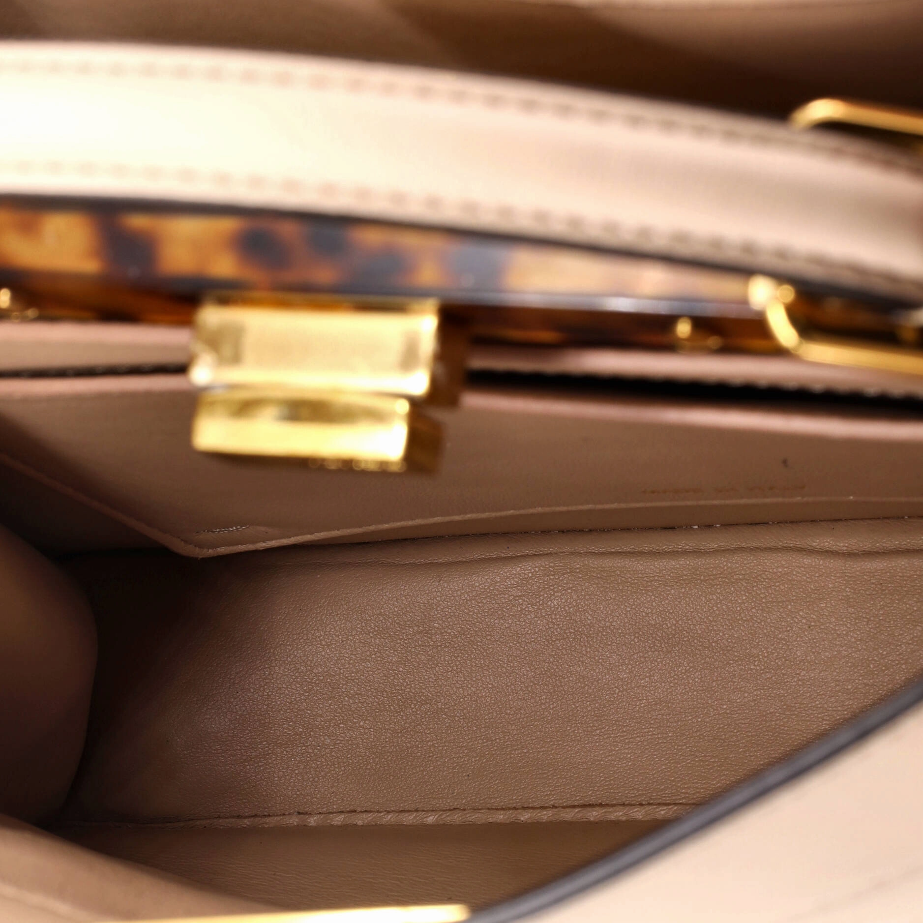 Peekaboo ISeeU Bag Leather Small