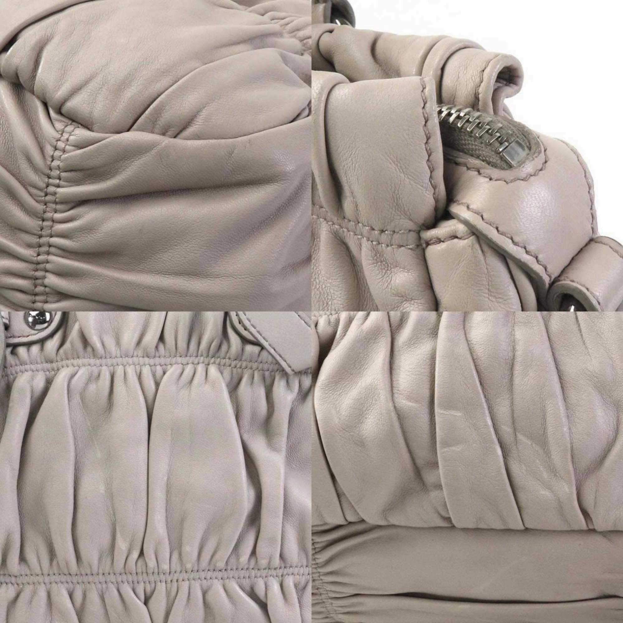 Prada Leather Handbag Shoulder Bag (Pre-Owned)