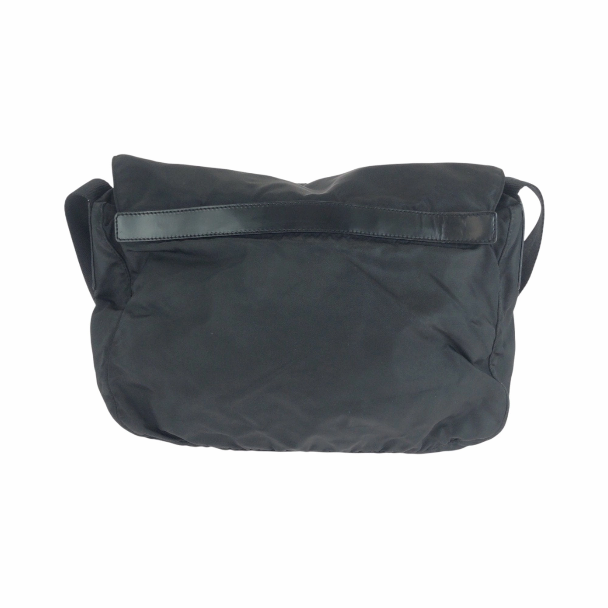 Prada Nylon Messenger Bag Shoulder Bag (Pre-Owned)