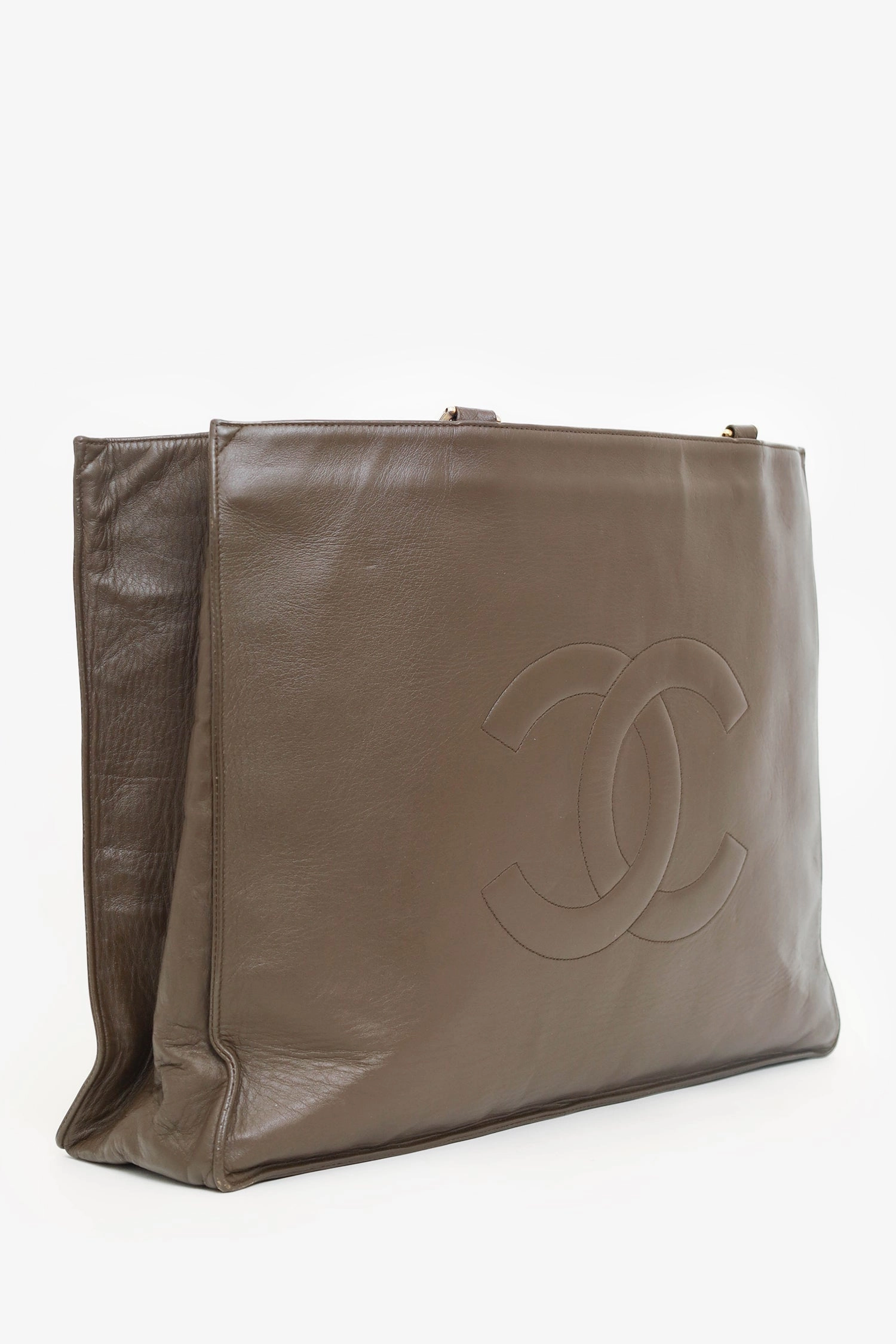 Pre-Loved Chanel 1994-96 Brown Lambskin CC Chain Tote