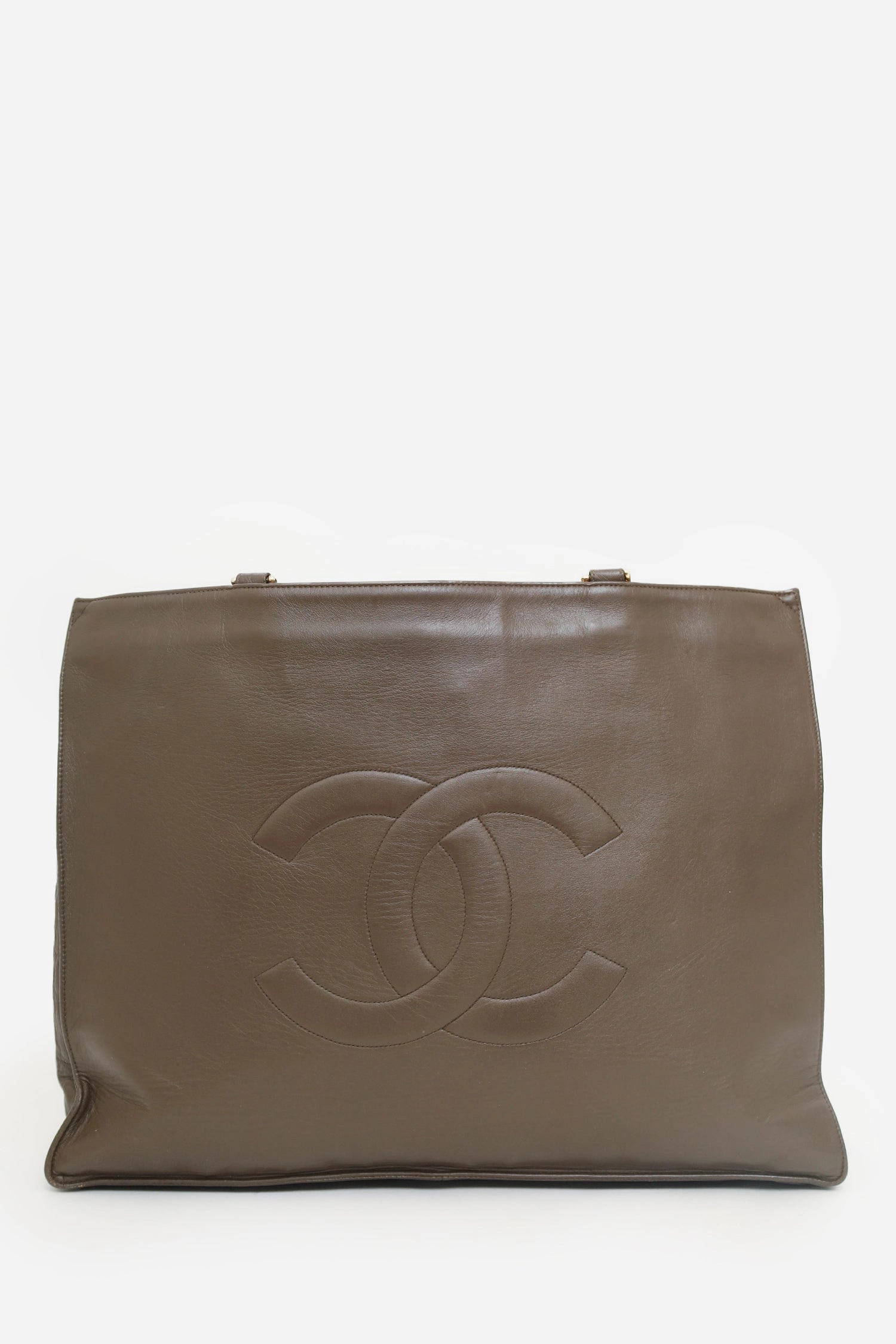 Pre-Loved Chanel 1994-96 Brown Lambskin CC Chain Tote