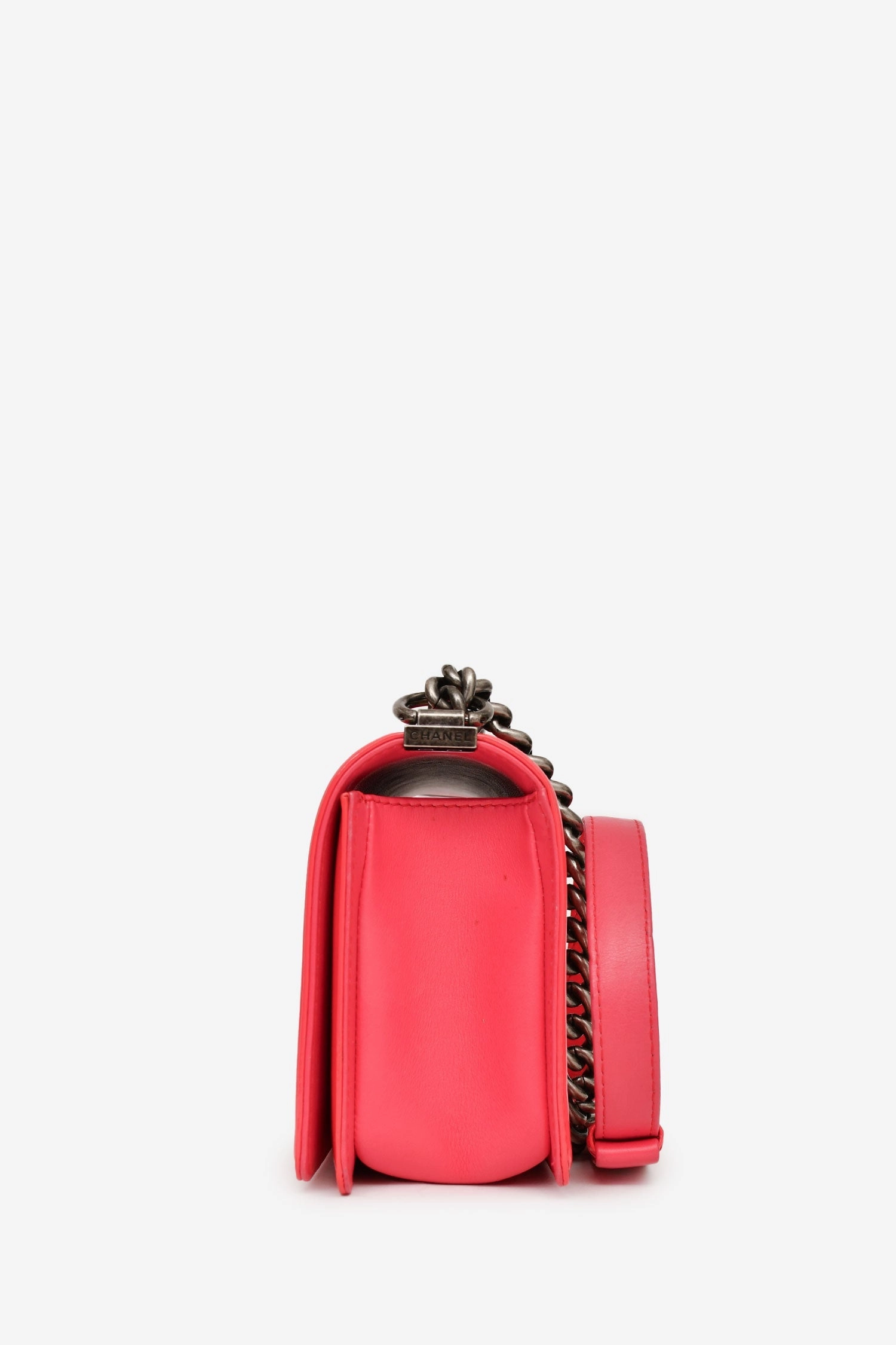 Pre-Loved Chanel 2012-13 Pink Patent Leather Medium Boy Bag