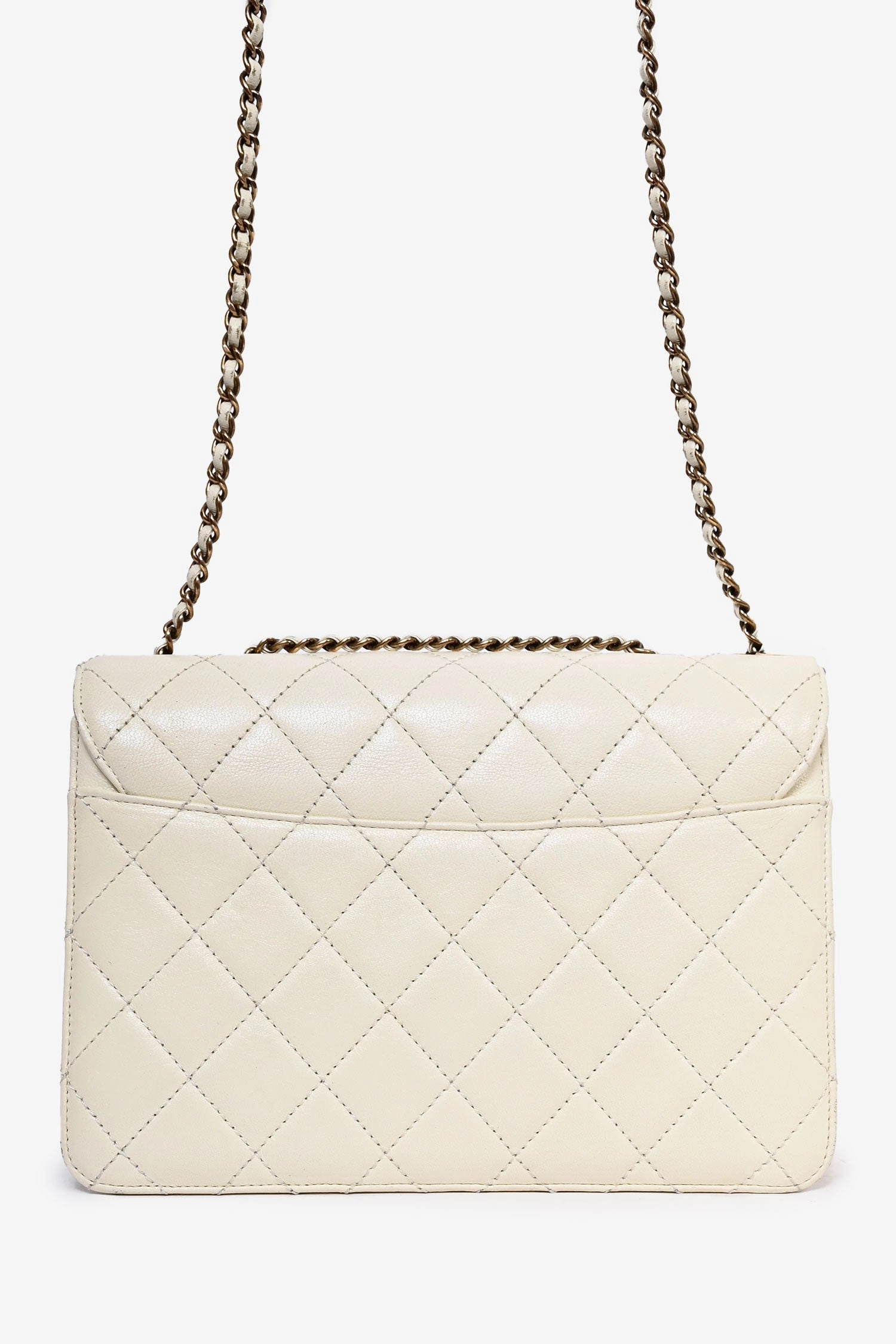 Pre-Loved Chanel 2016 Cream Leather Beauty Lock Flap Shoulder Bag