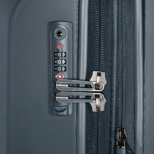 Ricardo Cupertino 20-inch Spinner Carry-On in Winter Blue