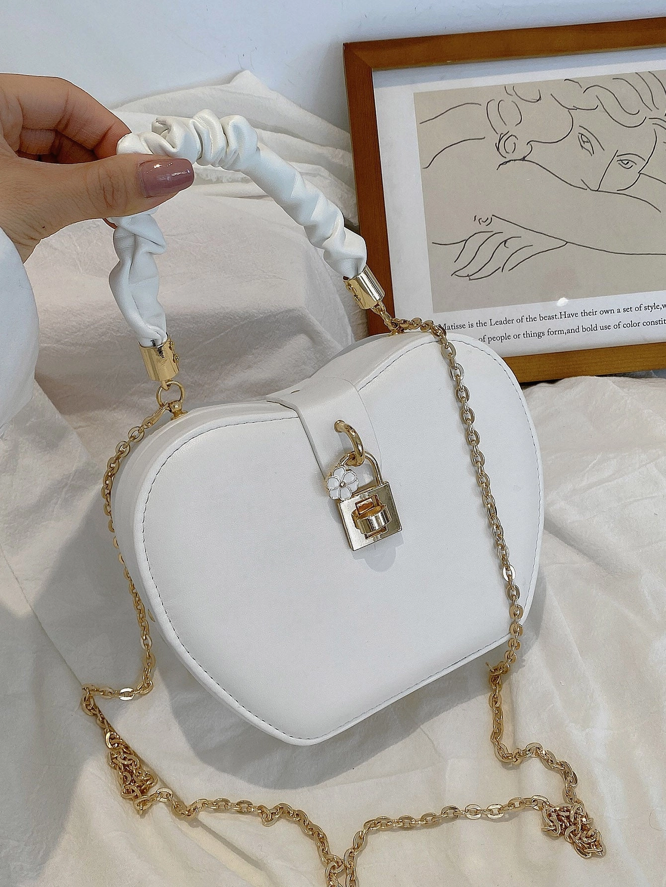 Ruched Handle Chain Box Bag