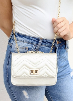 Sally Quilted Chain Crossbody Bag Purse In Silver