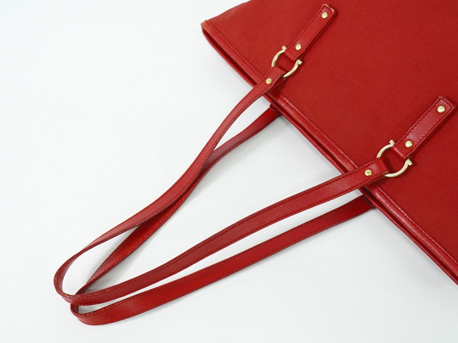 Salvatore Ferragamo Gancini Canvas Shoulder Bag (Pre-Owned)