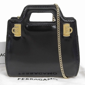 Salvatore Ferragamo Leather Handbag (Pre-Owned)
