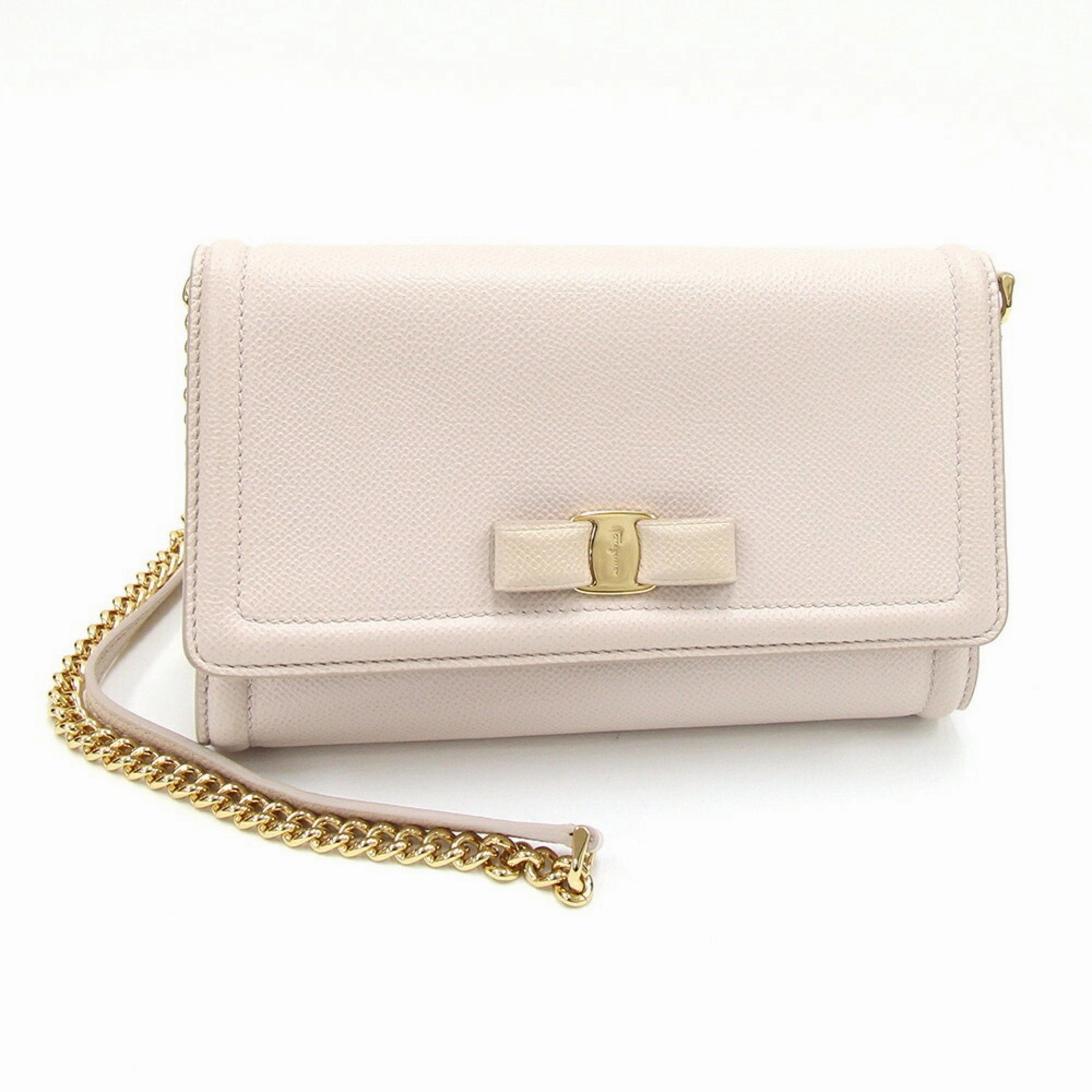 Salvatore Ferragamo Leather Pochette Shoulder Bag (Pre-Owned)