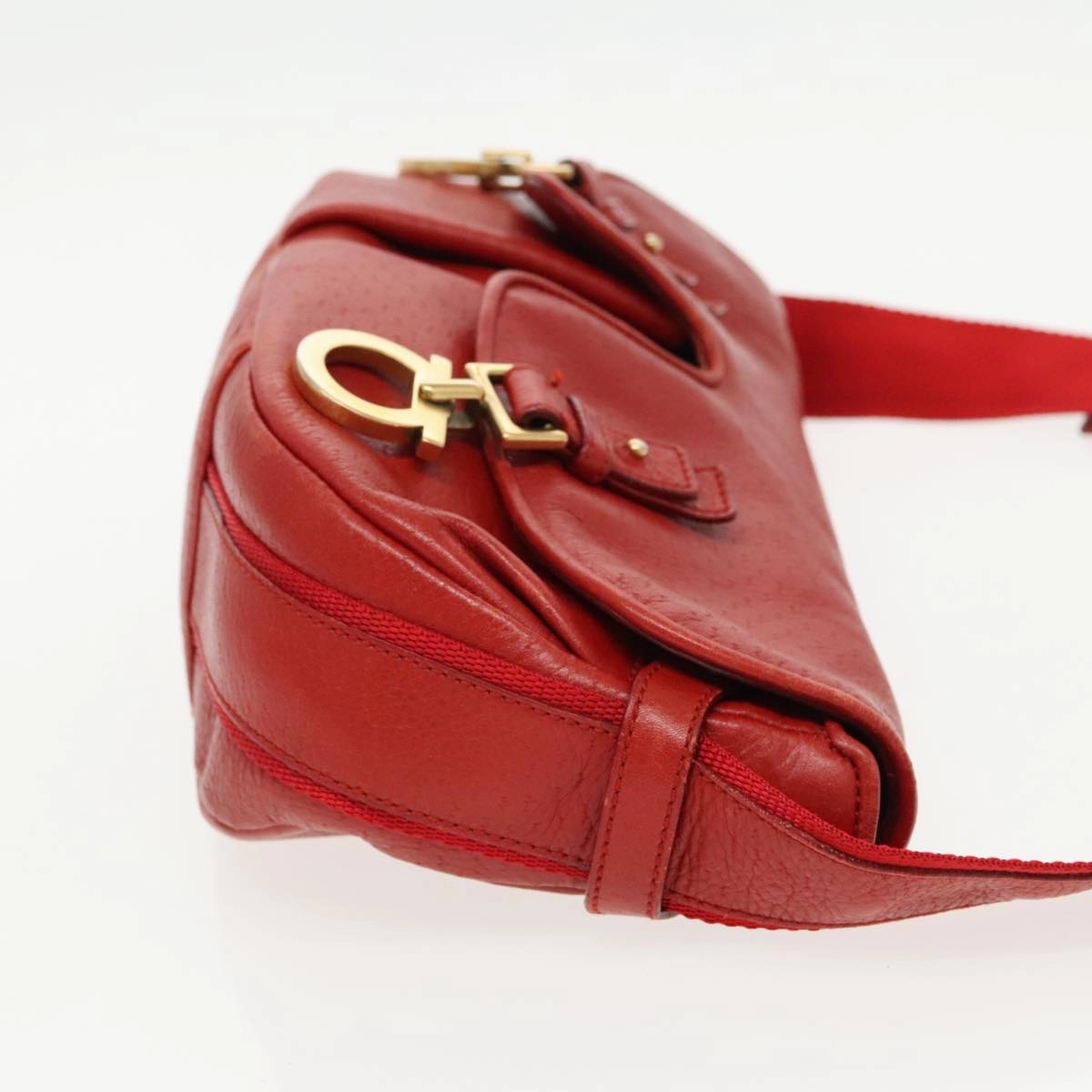 Salvatore Ferragamo  Leather Shoulder Bag (Pre-Owned)