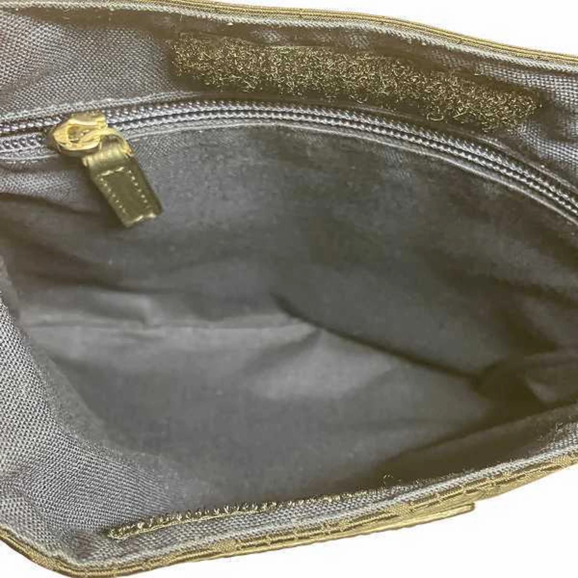 Salvatore Ferragamo Nylon Leather Shoulder Bag (Pre-Owned)