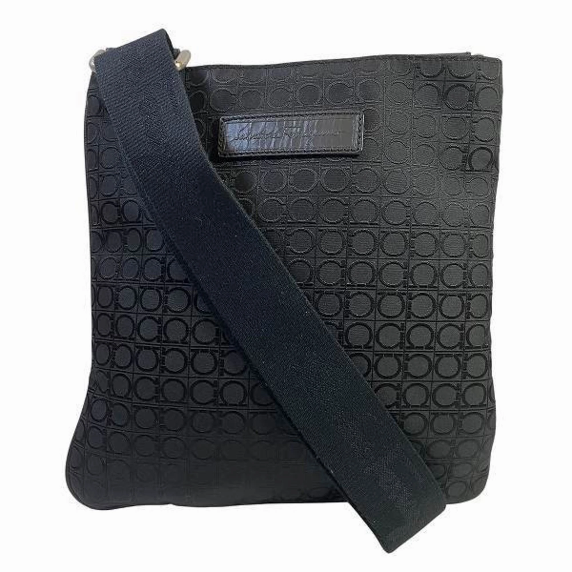 Salvatore Ferragamo Nylon Leather Shoulder Bag (Pre-Owned)