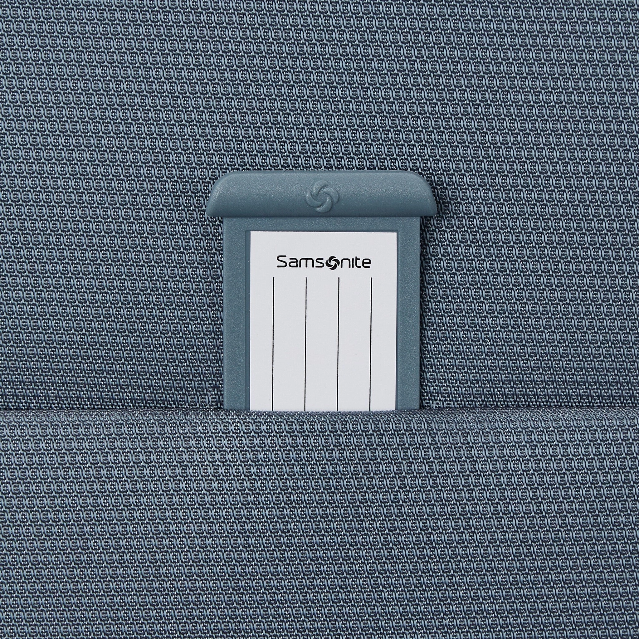 Samsonite UpLift Softside Medium Expandable Spinner
