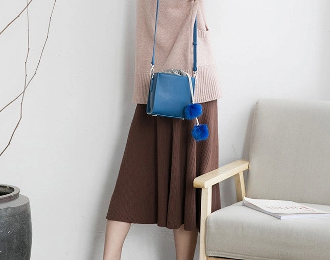 Small Cute Leather Womens Stylish Bucket Crossbody Purse Barrel Shoulder Bag for Women