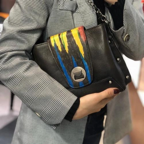 Small Vintage Womens Black Leather Chain Shoulder Bag Chain Fashion Brown Side Bag for Ladies