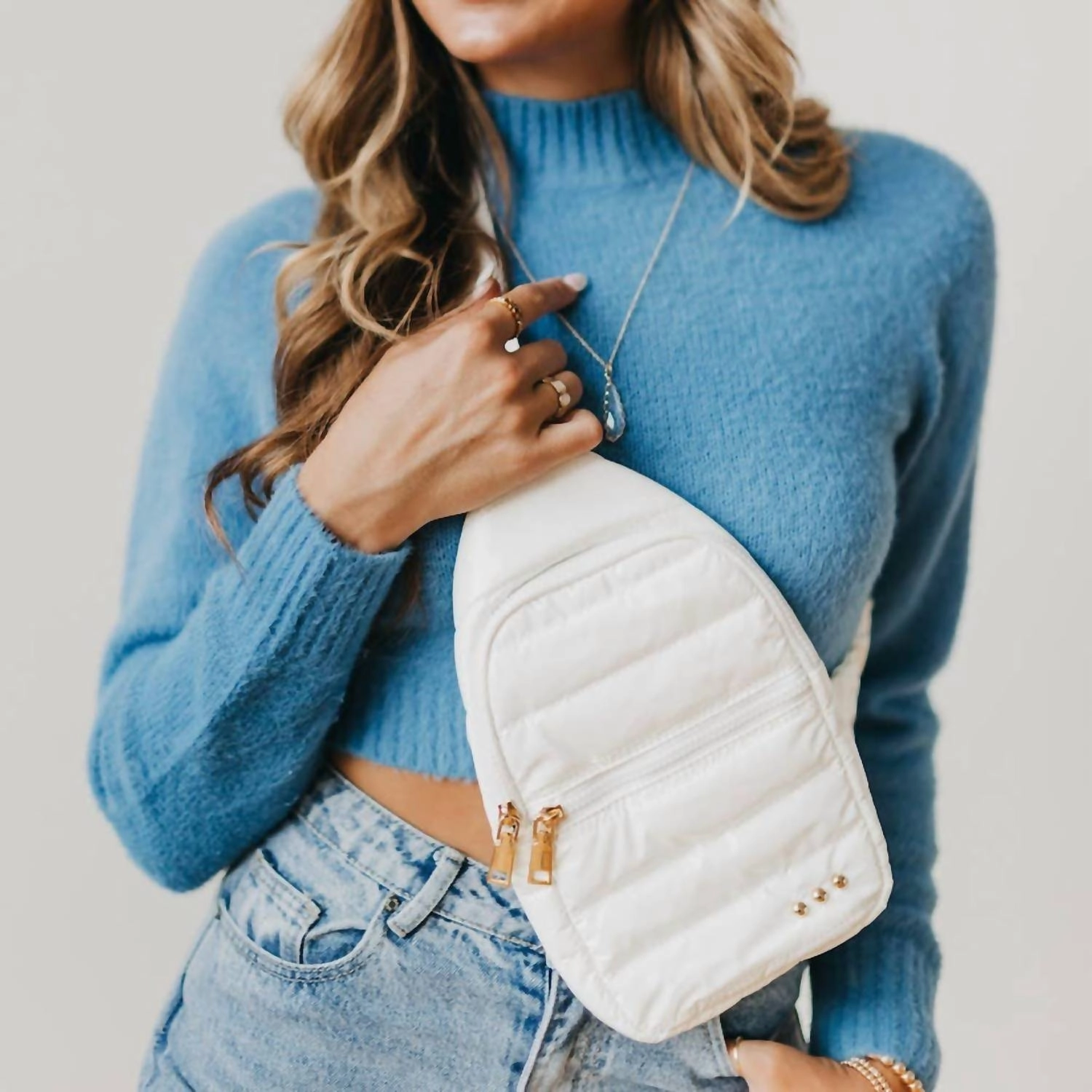Sonali Sling Bag In White