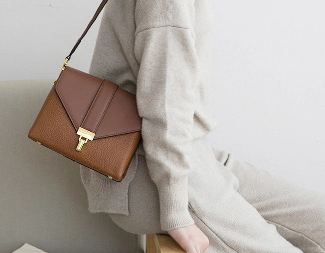 Stylish Leather Womens Messenger Crossbody Purse Minimalist Shoulder Bag for Women