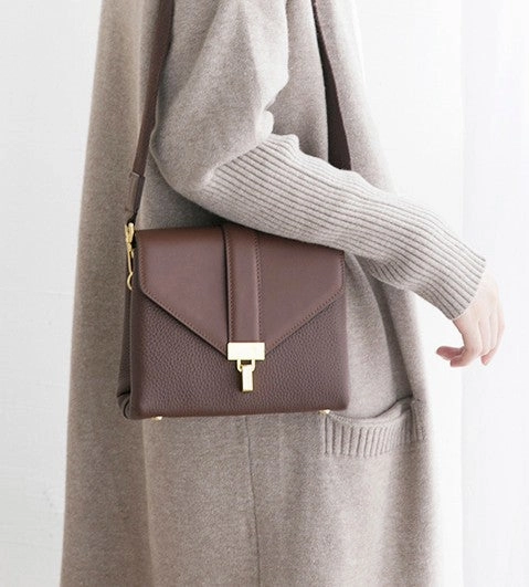 Stylish Leather Womens Messenger Crossbody Purse Minimalist Shoulder Bag for Women