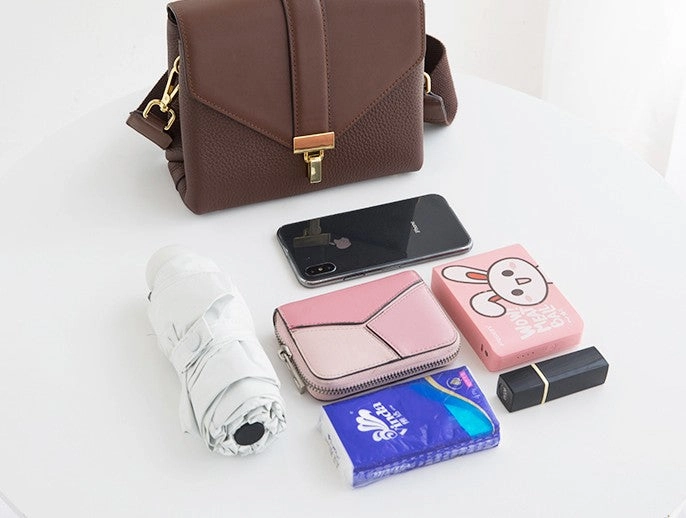 Stylish Leather Womens Messenger Crossbody Purse Minimalist Shoulder Bag for Women