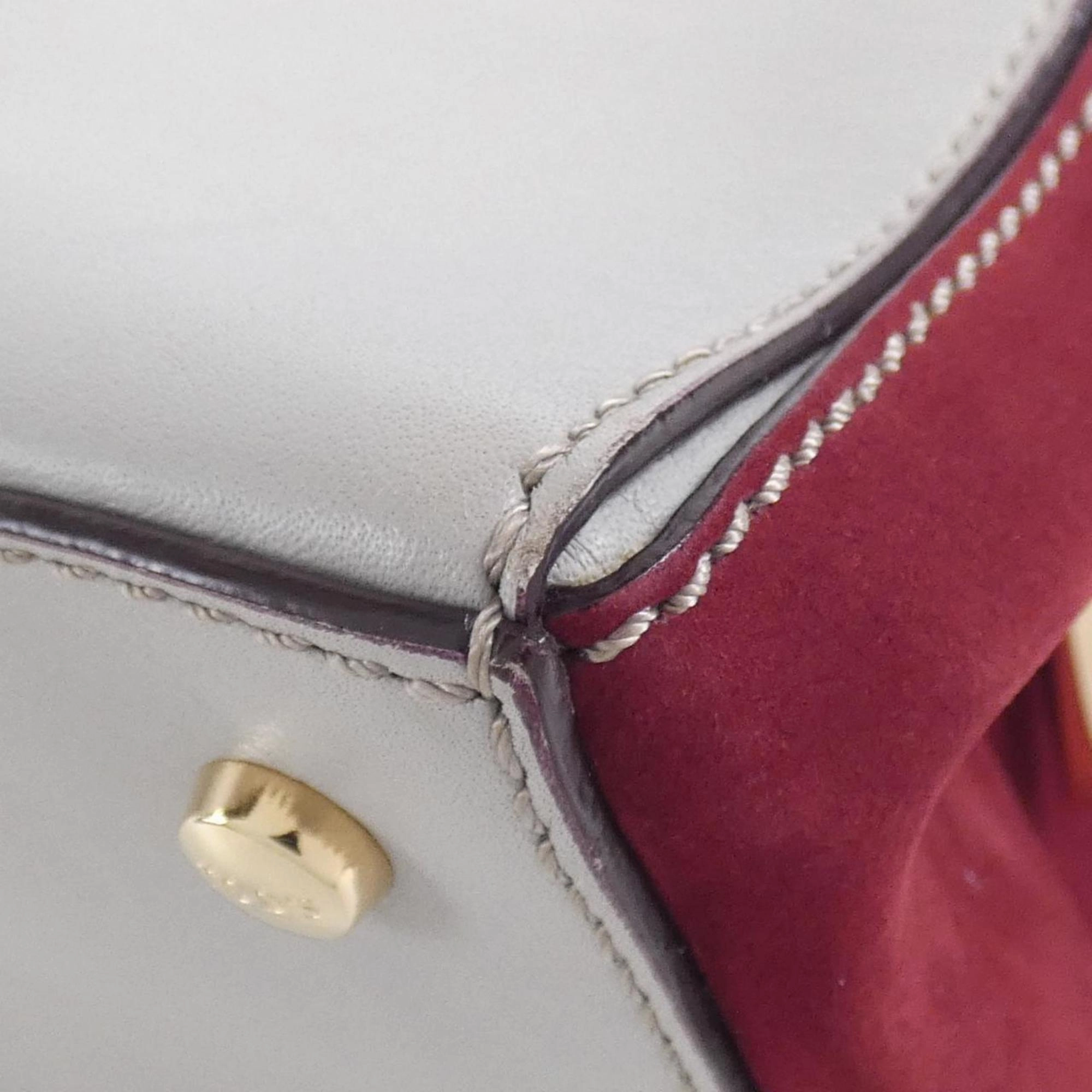 Tod's  Color Leather Handbag (Pre-Owned)