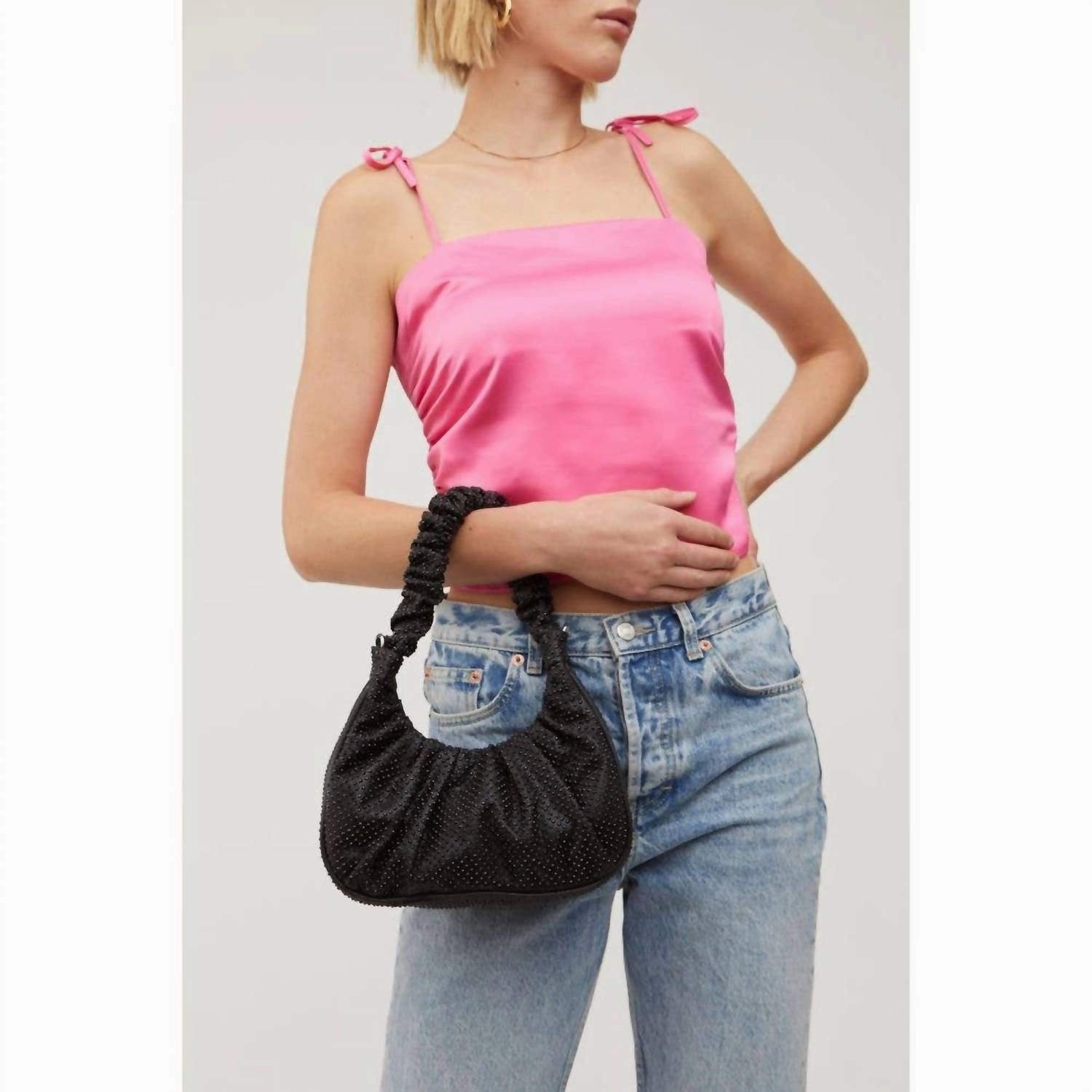 Trina Crossbody Chain Strap Bag In Black