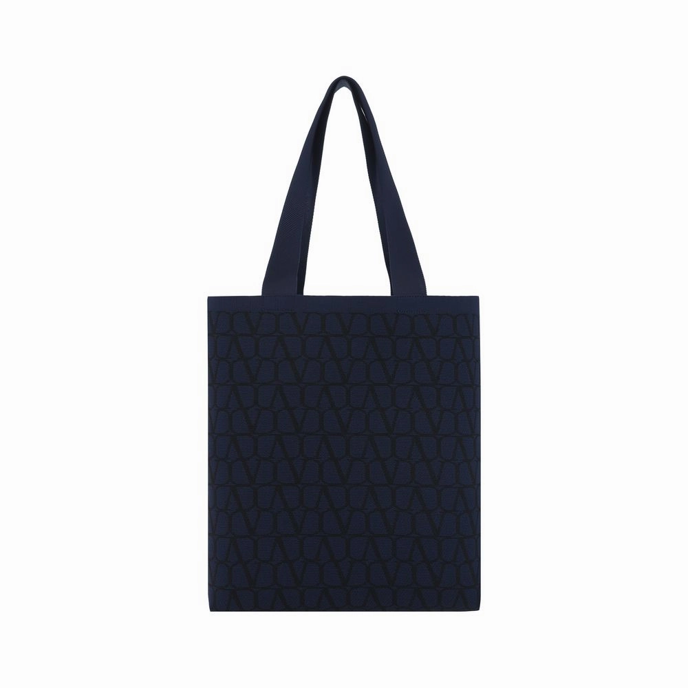 Valentino Garavani Shoulder Bag