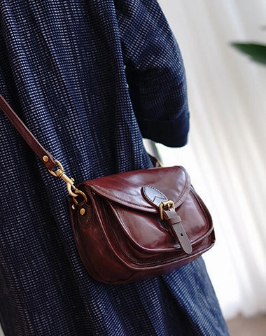 Vintage Brown Womens Small Saddle Shoulder Bag Small Satchel Side Bag Crossbody Purse for Ladies