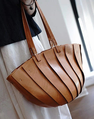 Vintage Coffee Leather Splicing Bucket Handbag Tote Women Handmade Shoulder Tote Bag for Women