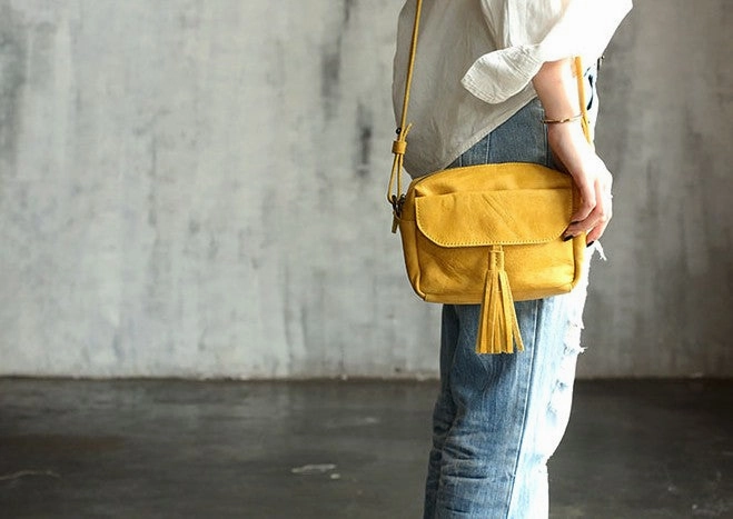 Vintage LEATHER WOMEN Tassels Crossbody Purses Small SHOULDER BAG FOR WOMEN