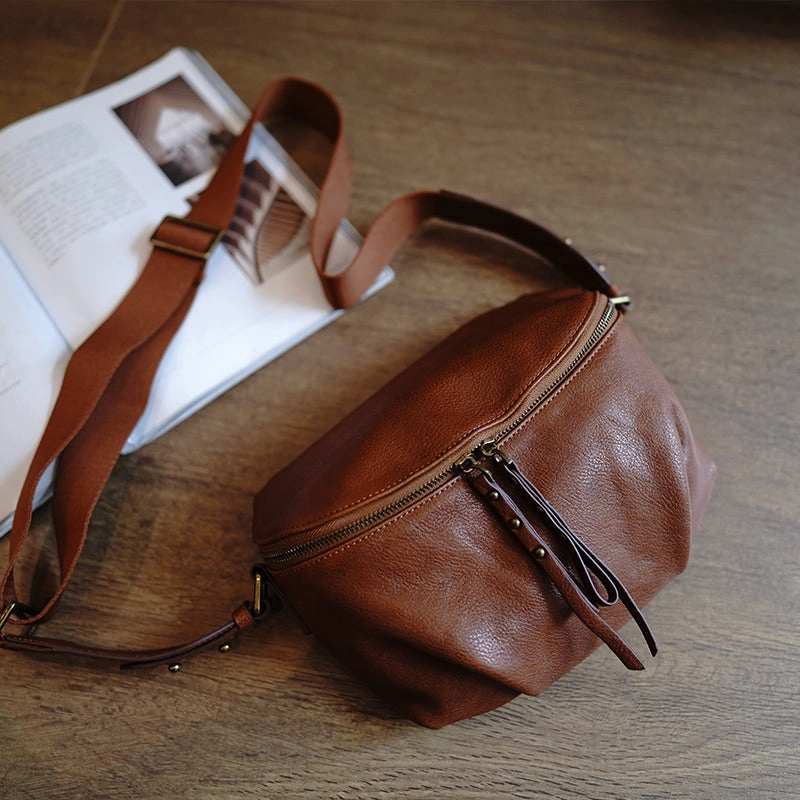 Vintage Womens Black Leather Saddle Shoulder Bag Crossbody Bag for Women