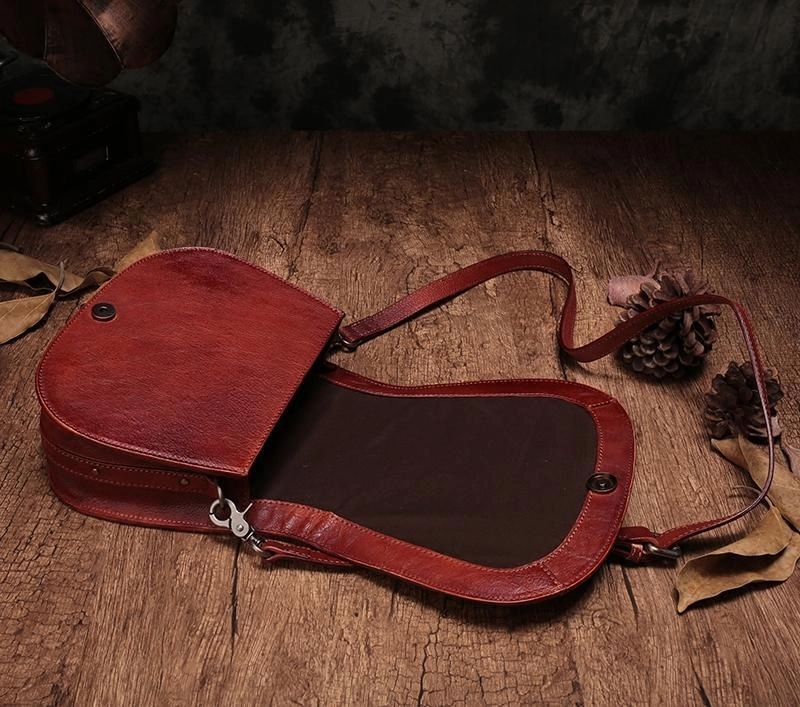 Vintage Womens Brown Leather Saddle Handbag Vintage Style Shoulder Purses for Ladies