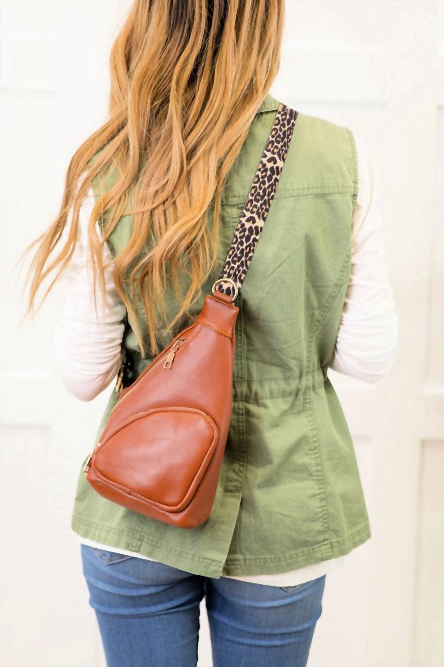 Women's Jessi Leopard Strap Crossbody Sling Bag In Cognac