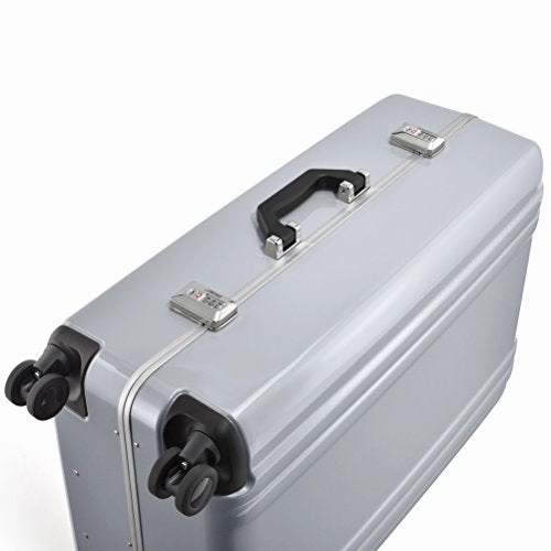 Zero Halliburton 28" 4-Wheel Spinner Travel Case